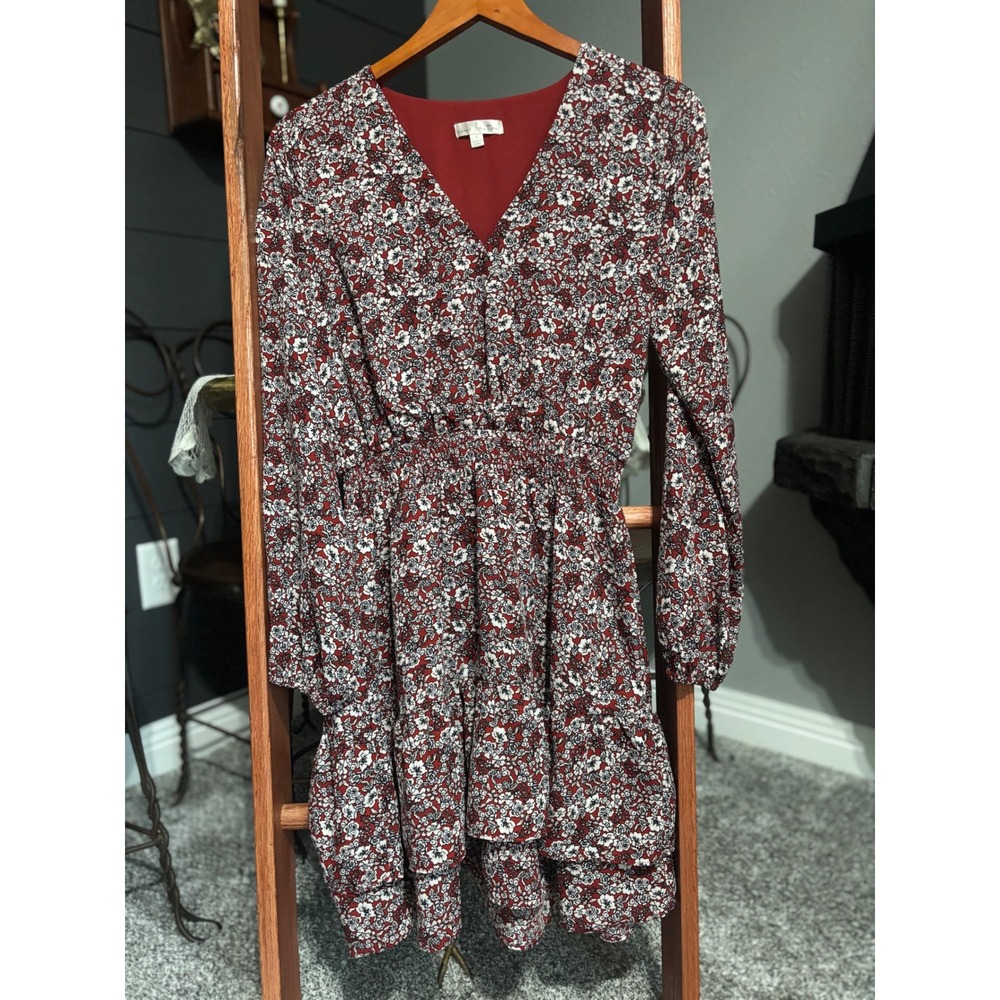 Nine Britton Red Floral V-Neck Smocked Waist Tiered Mini Dress Womens Small